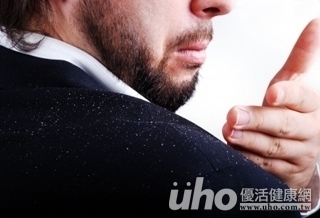 不再髮如雪！快學8招養護頭皮