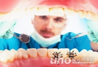 嘴張不開 吸菸嚼檳榔致癌變