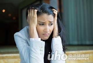憂心忡忡愛煩惱 恐致腸胃傷害