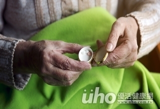 維他命補隱性肌餓?銀髮族要小心!