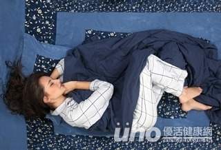 研究:睡姿與致癌有關係