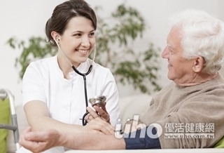 年紀大 血壓高一點沒關係?