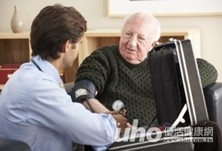 眼底出血注意 高血壓找上門