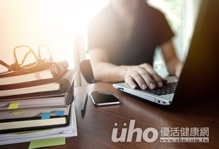 久坐積毒素 痠痛無力找上你