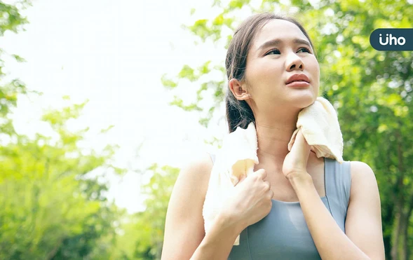 天氣熱容易心浮氣躁！藥師揭立夏養生秘訣：多吃「酸味食物」養心