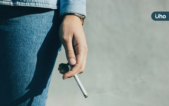 暑假是吸菸好時機？國健署揭「近2成青少年難拒菸」容易受同學影響