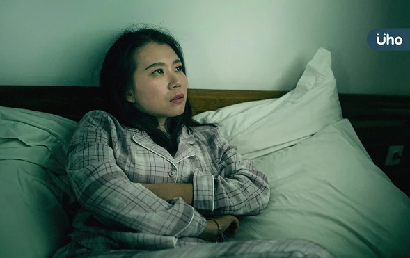 睡覺沒打呼，也會有睡眠呼吸中止症！醫揭「沒明顯打呼症狀」這類人當心