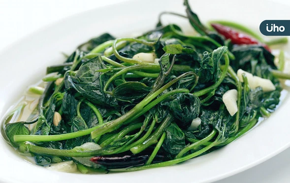 每天吃盤地瓜葉，等於天然瘦瘦針！醫揭地瓜葉「6大營養」減肥又抗癌