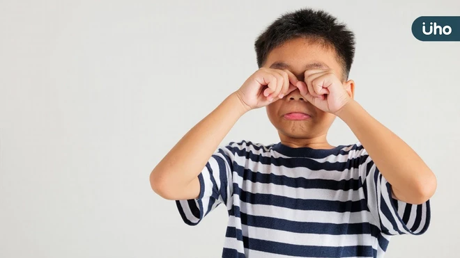 兒科醫師大調查：八成認為幼兒視力問題常被延後發現 「手持式視力篩查儀成國際新趨勢，有助提升早期風險辨識」