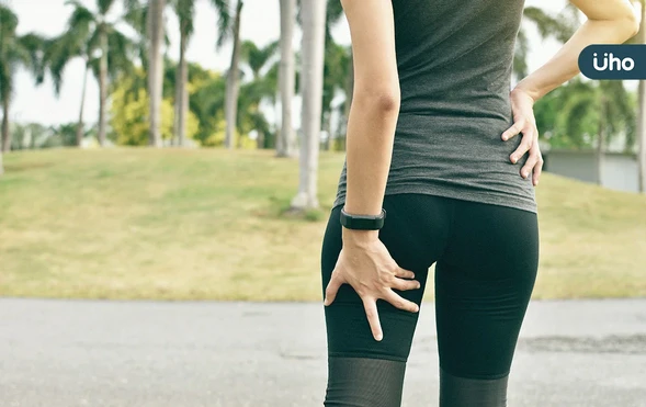 大腿肌肉怎麼放鬆？不是拉筋就會好！教你「3動作」舒緩腿後肌肉疼痛