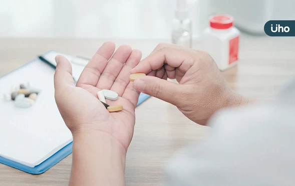 台人超愛「2款止痛藥」每年爆吃！藥師示警「這種吃法」超傷肝腎胃