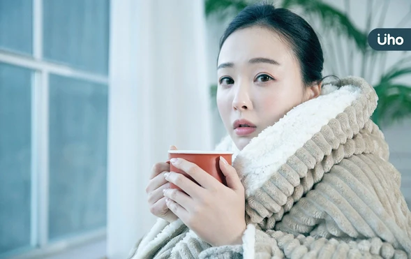 有食譜》一年最冷「大寒」養生懶人包！3步驟自製「薑桂甘草茶」暖身