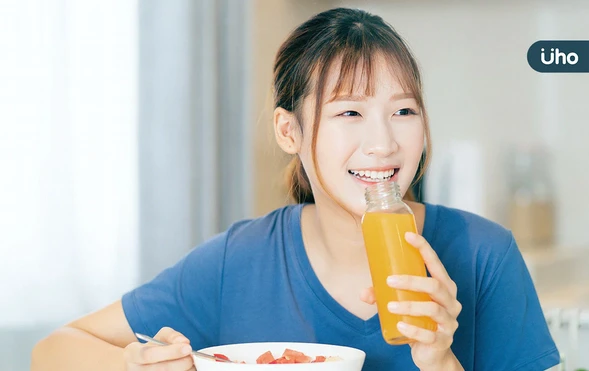 早餐愛喝蔬果汁？別再亂喝了！小心「3大地雷食物」讓你變胖又變老