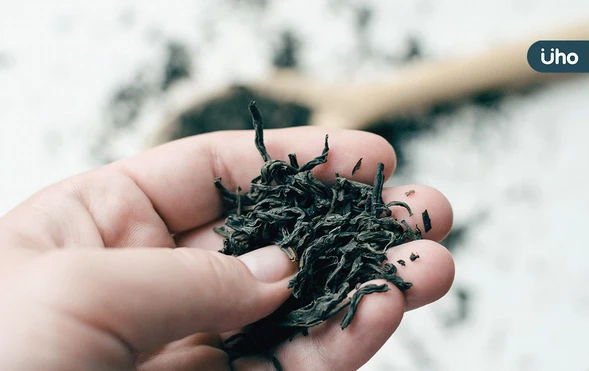 泡完茶別急著丟！3道「茶葉渣」隱藏版食譜：把7成營養吃進體內