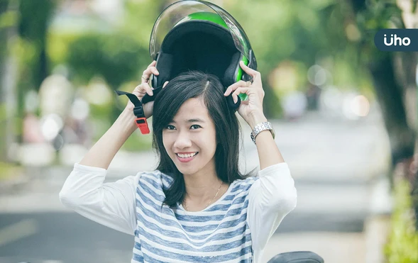 每天洗頭還是油？生活「4用品」恐是油頭元凶！生髮專家列正確清潔法