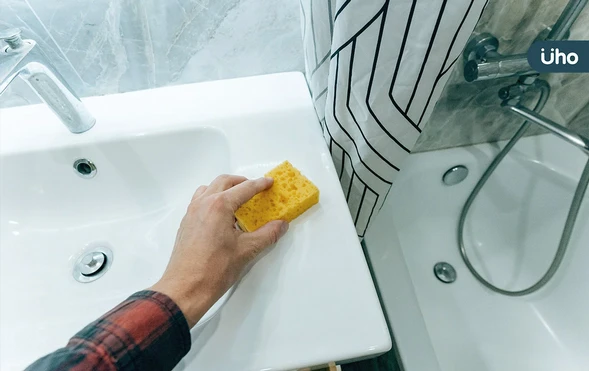 洗澡時「順手清浴室」省時又省力？專家6理由打臉：恐傷皮膚、呼吸道