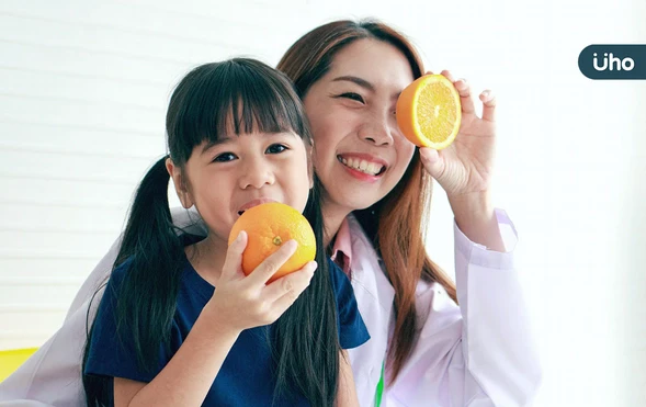 國人每天吃不到2份水果！營養師建議「水果補充關鍵時機」這時間最好