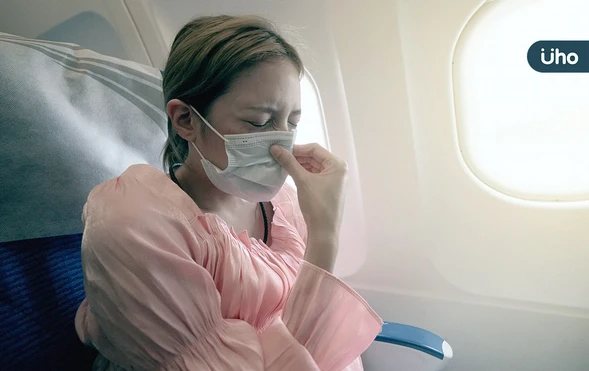 感冒、懷孕、氣喘⋯可以搭飛機嗎？身體不舒服怎麼辦？搭機風險一次看