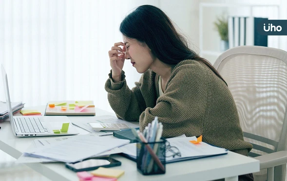 工作不討厭，但也說不上喜歡？揭密中年的「4種心理匱乏」你是哪種