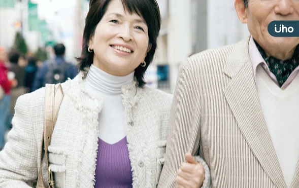 百貨商場開幕潮，長輩逛街怎麼更安心？5面向打造「從容購物體驗」